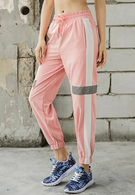 Women's Casual Yoga Wear – Reflective Fitness Apparel for Comfort and Performance Alfra Retail 1